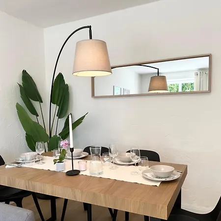 公寓 Hedi - Zentrale Und Bequeme In Ostseenaehe