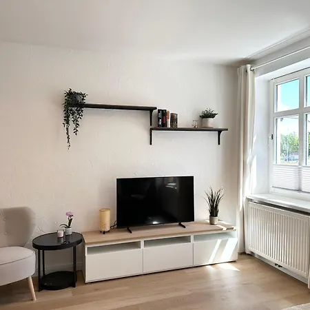 Hedi - Zentrale Und Bequeme In Ostseenaehe 公寓 *