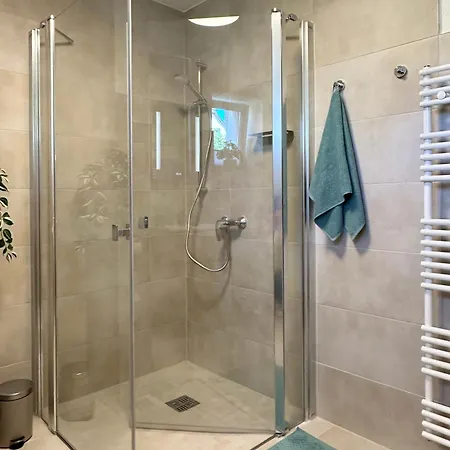 Ls Hedi In - Gemuetlich, Praktisch, Zentral Lejlighed *